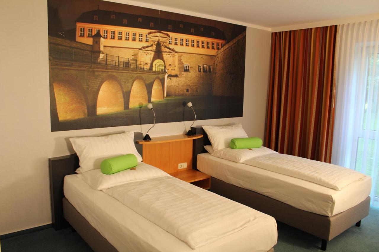 H+ Hotel Erfurt Bagian luar foto