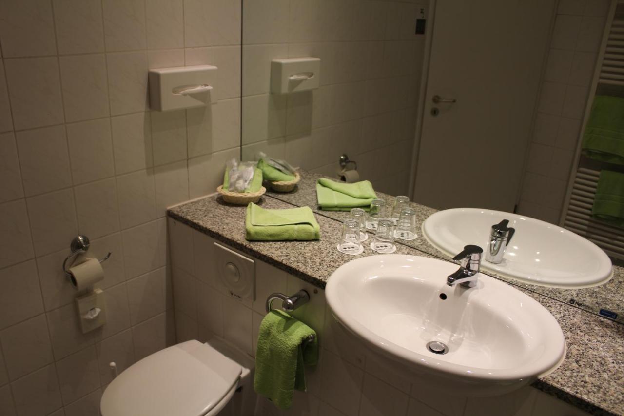 H+ Hotel Erfurt Bagian luar foto