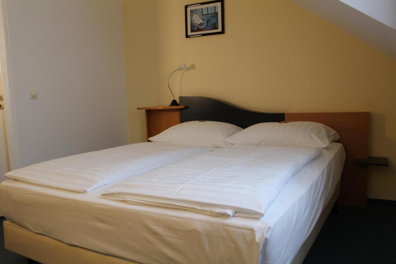 H+ Hotel Erfurt Bagian luar foto