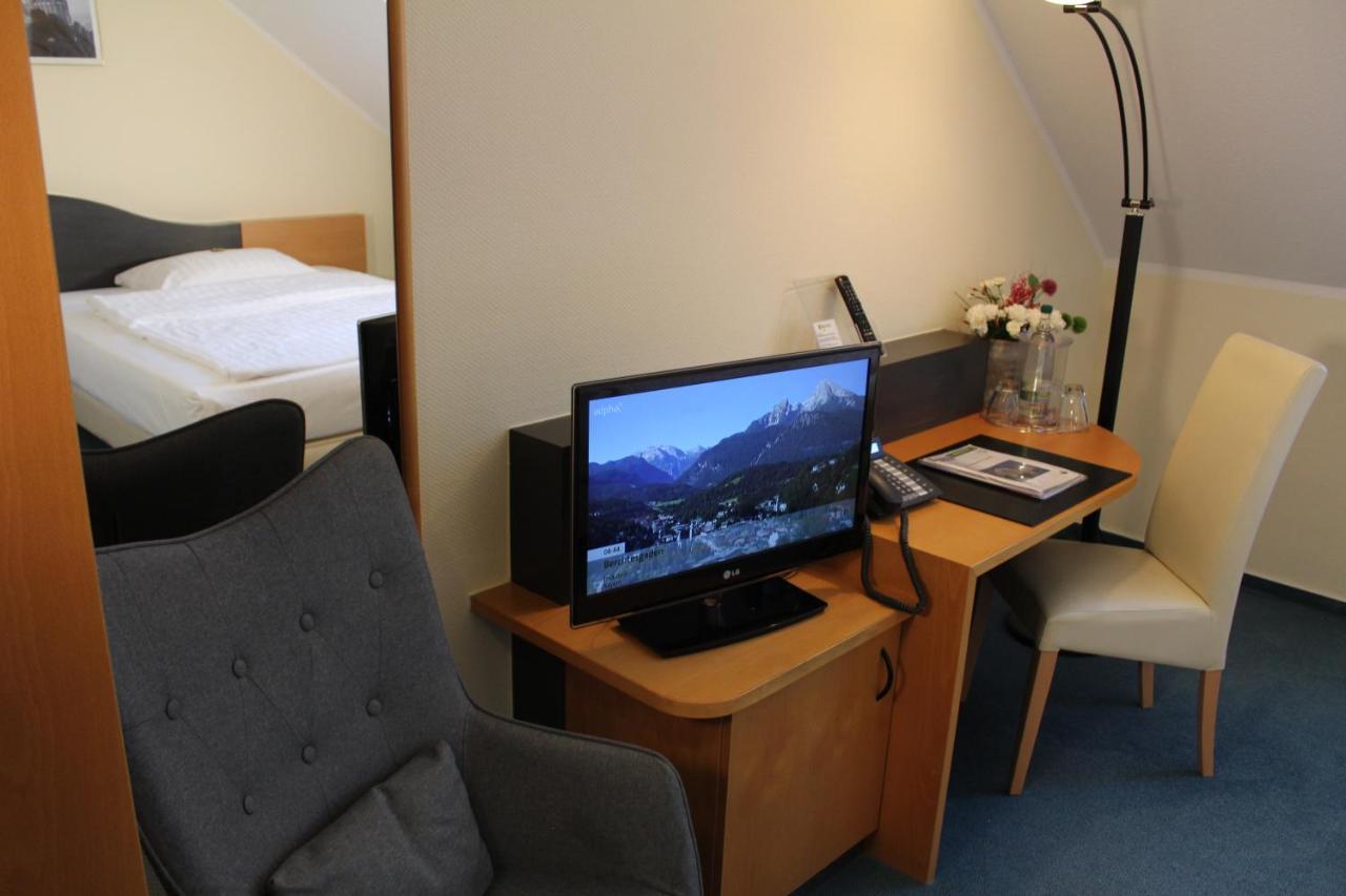 H+ Hotel Erfurt Bagian luar foto