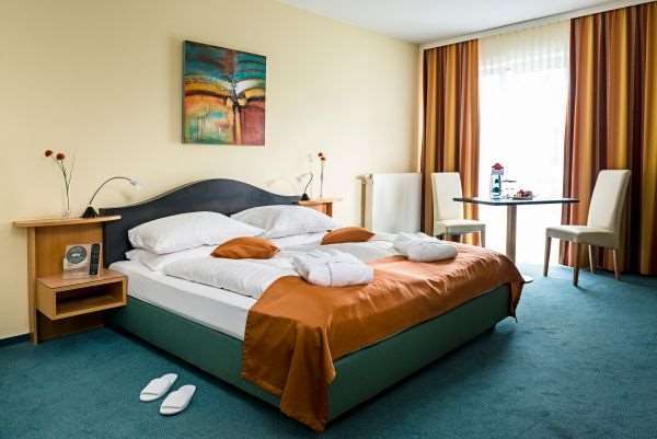 H+ Hotel Erfurt Ruang foto